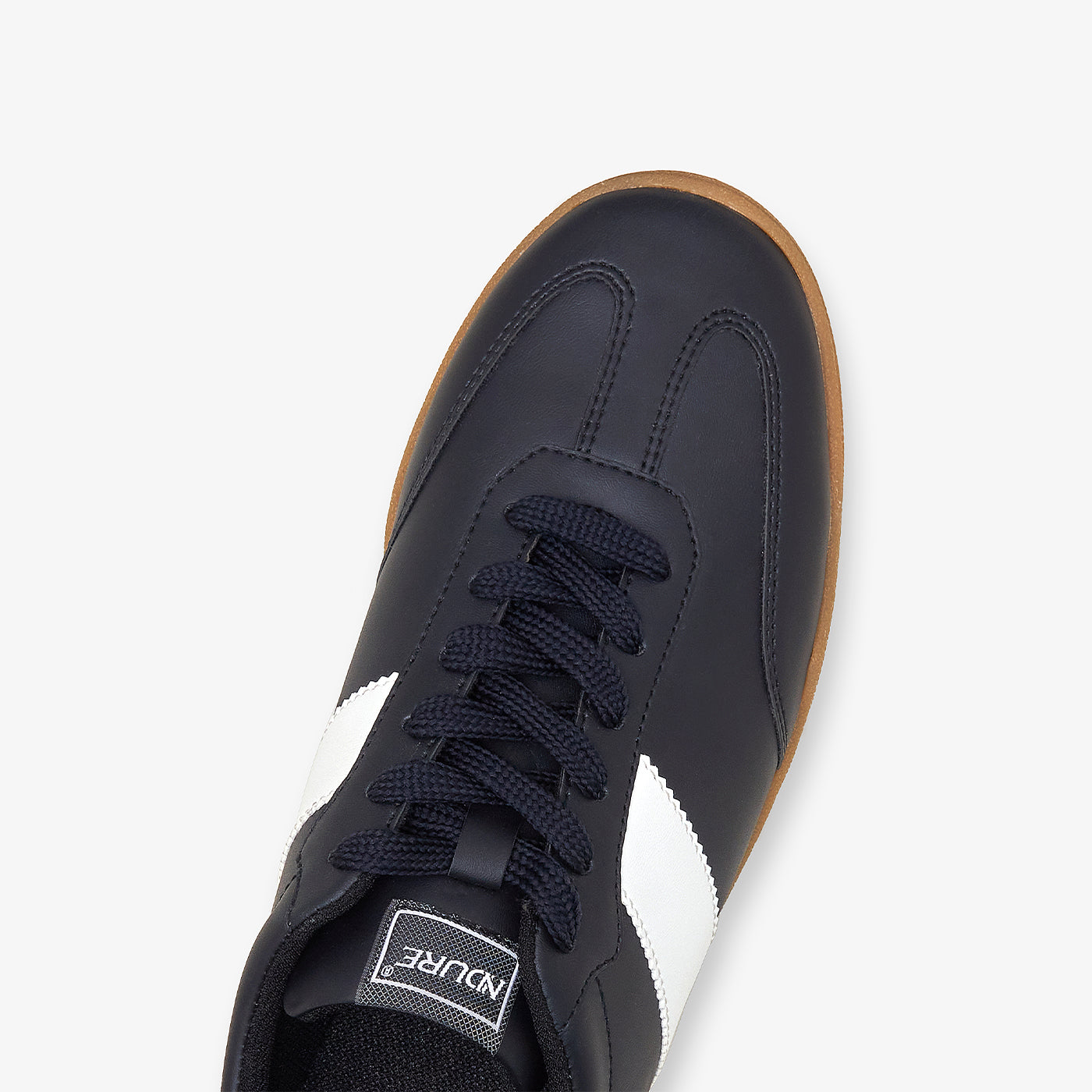 on running casual shoes