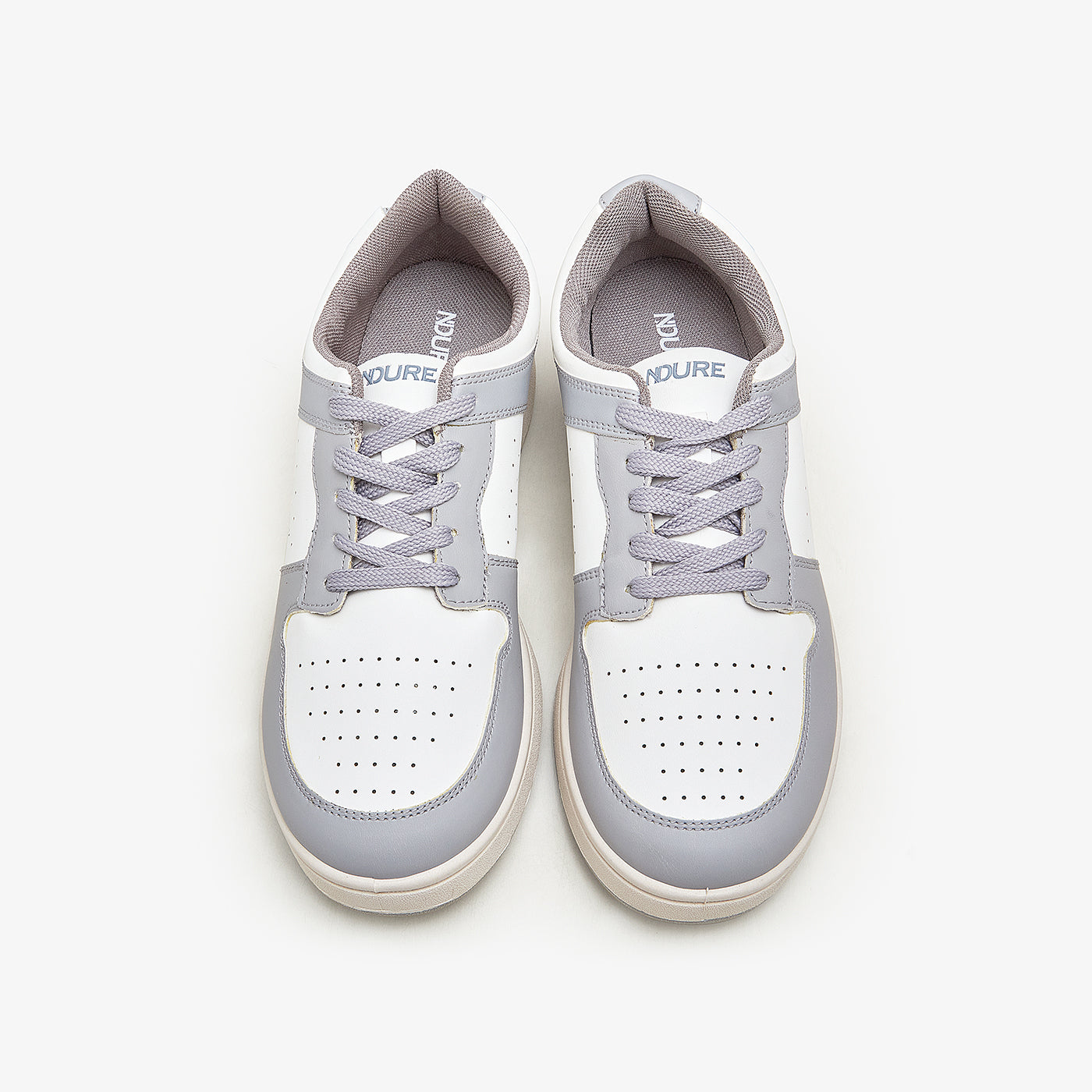 mens casual sneakers