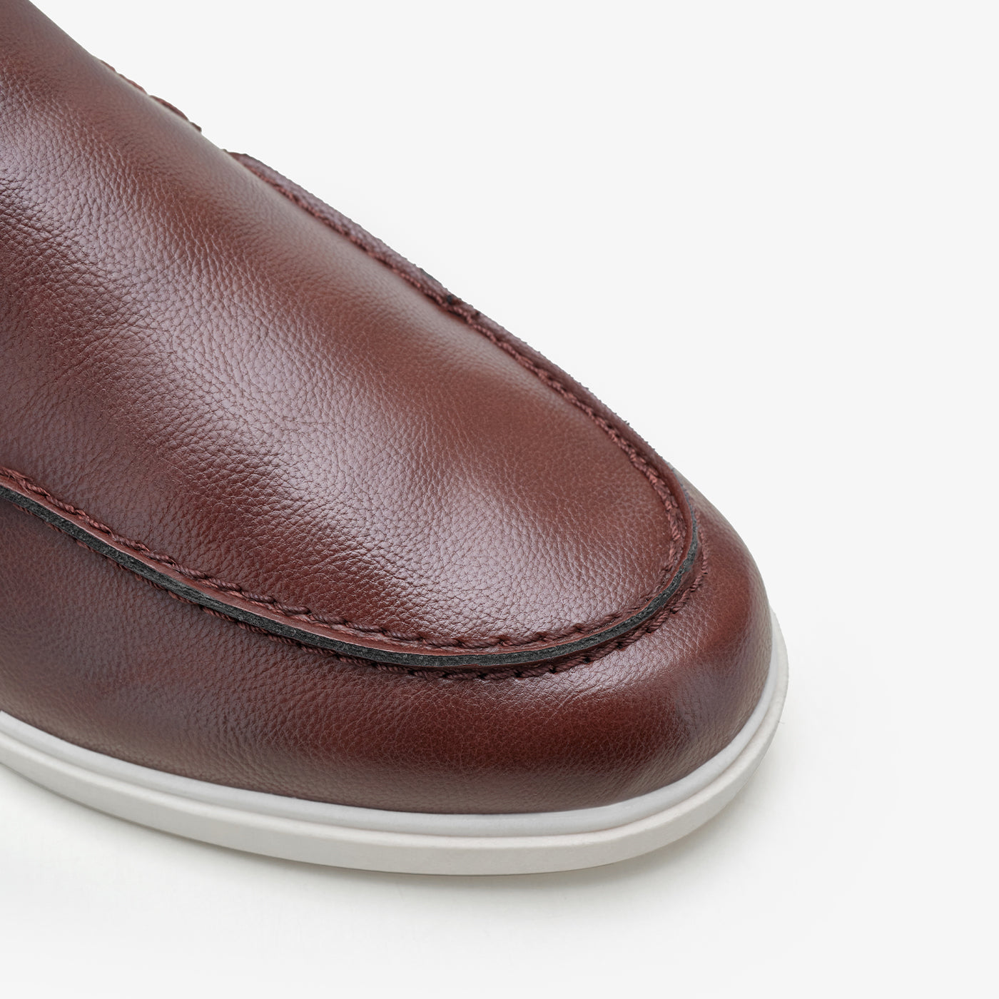 Men’s Contrast Sole Loafers